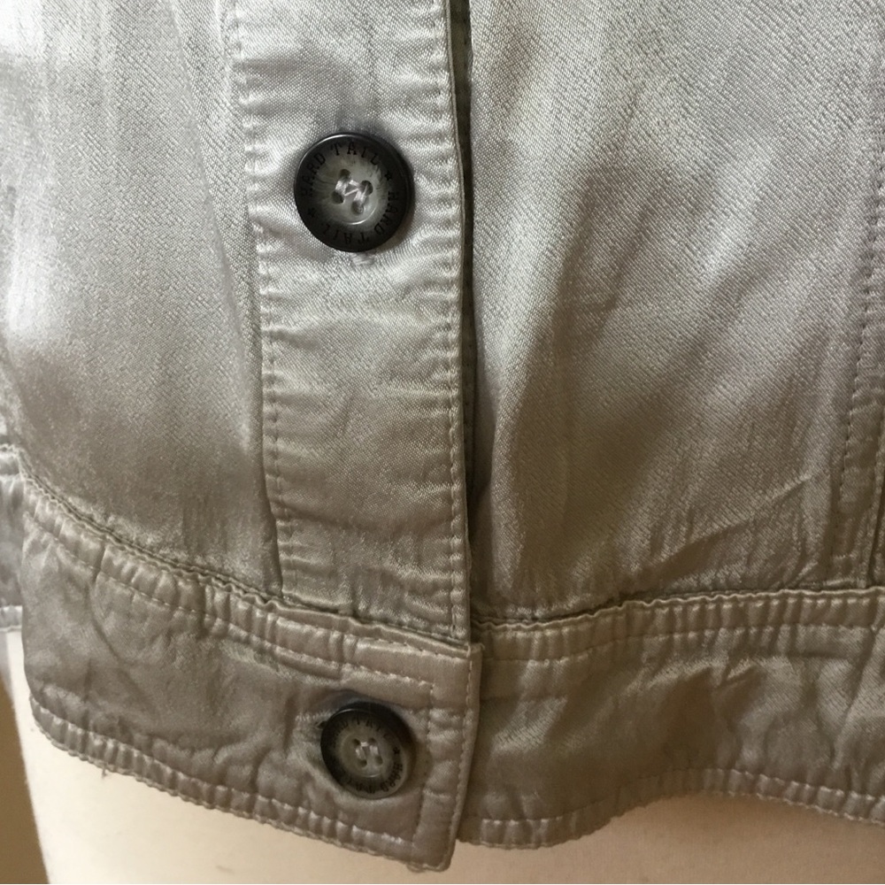 Hard Tail Forever Silver Satin Rayon Lightweight Jacket - Picture 8 of 9